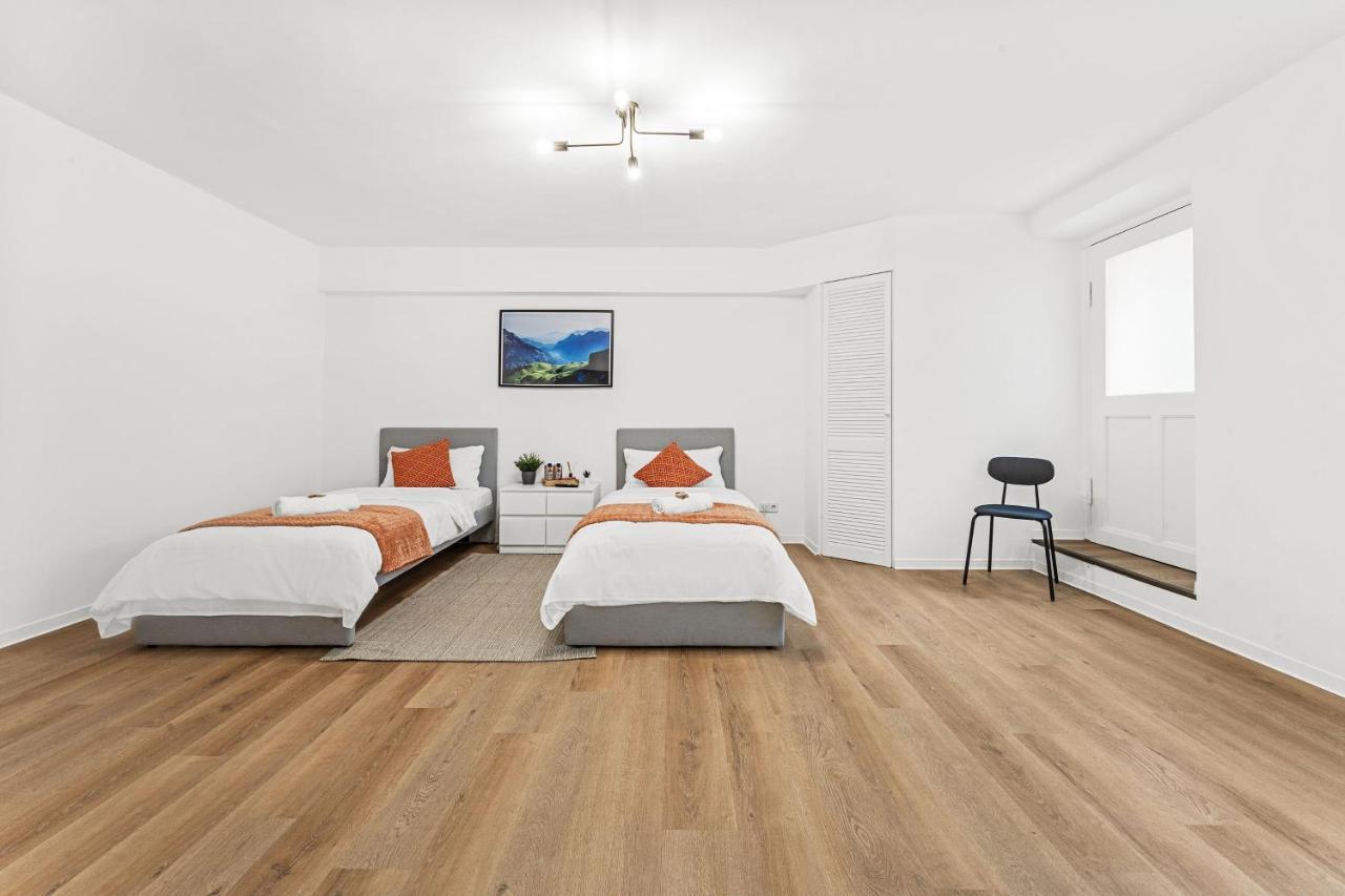 2 Zimmer Apartments, 4 Betten, Vollmoebliert,Zentrale Lage Am S-Bahnhof Βερολίνο Εξωτερικό φωτογραφία